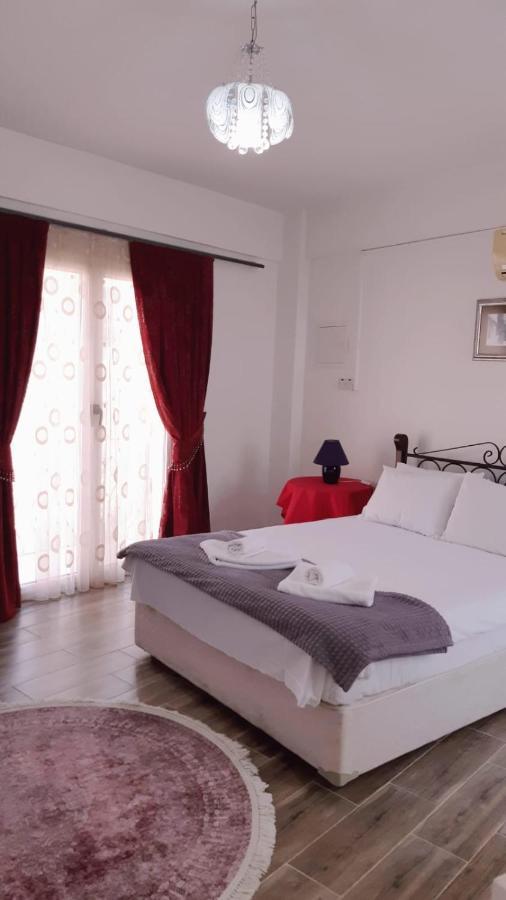 Malia Holiday Let Фамагуста Екстериор снимка